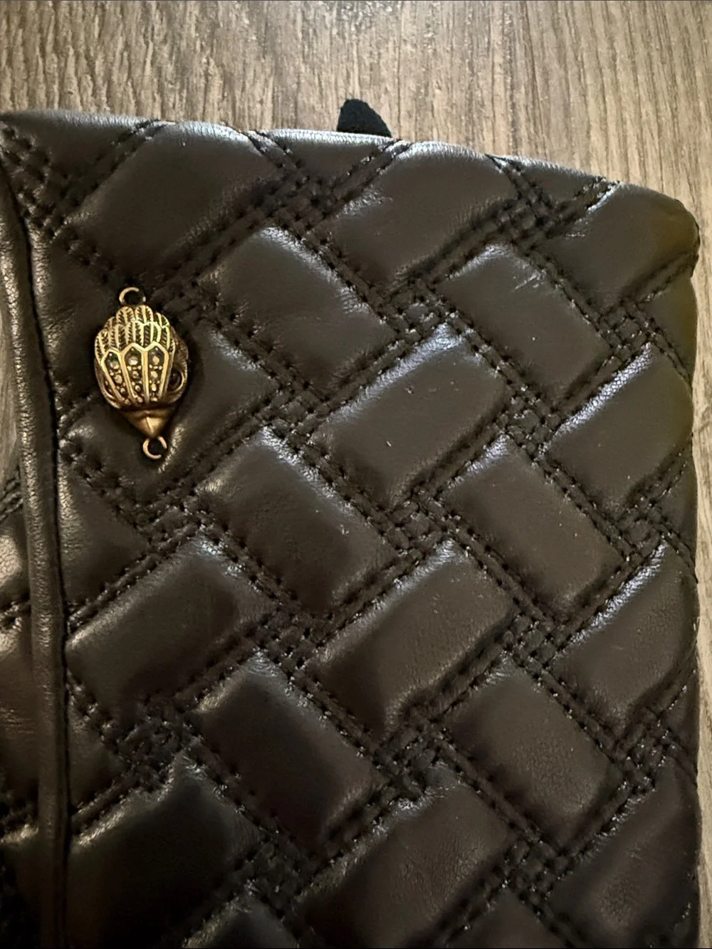 Kurt Geiger leather quilted gloves new
